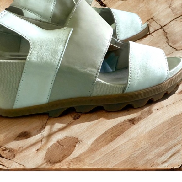 Sorel Joanie II Slingback Sandals Women's Size 8 White /Cream - Picture 4 of 11